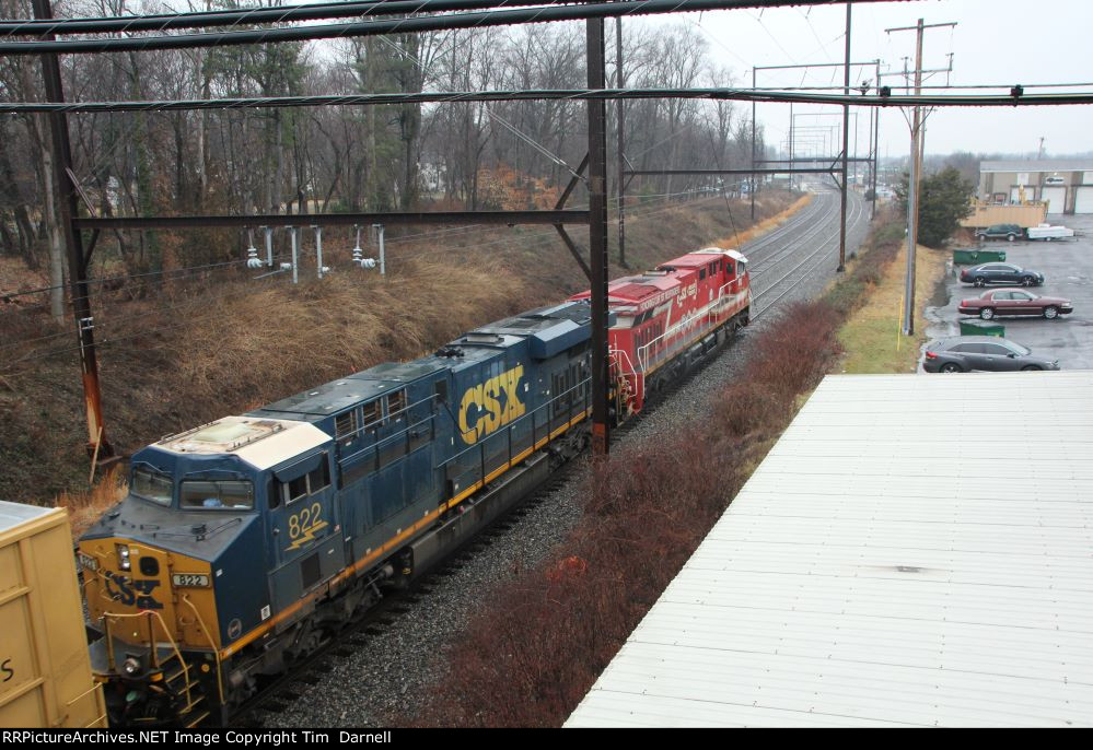 CSX 822